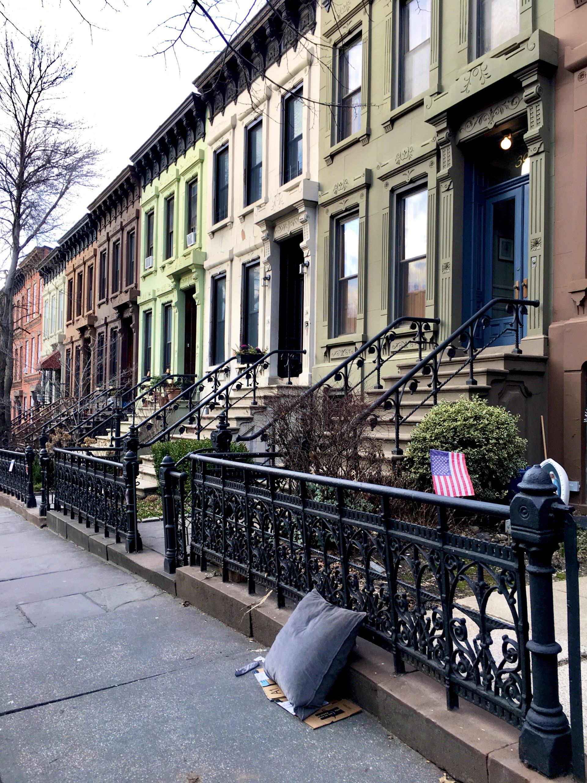 Homes on 7th Street are ice cream-colored. Photo: Lore Croghan/Brooklyn Eagle