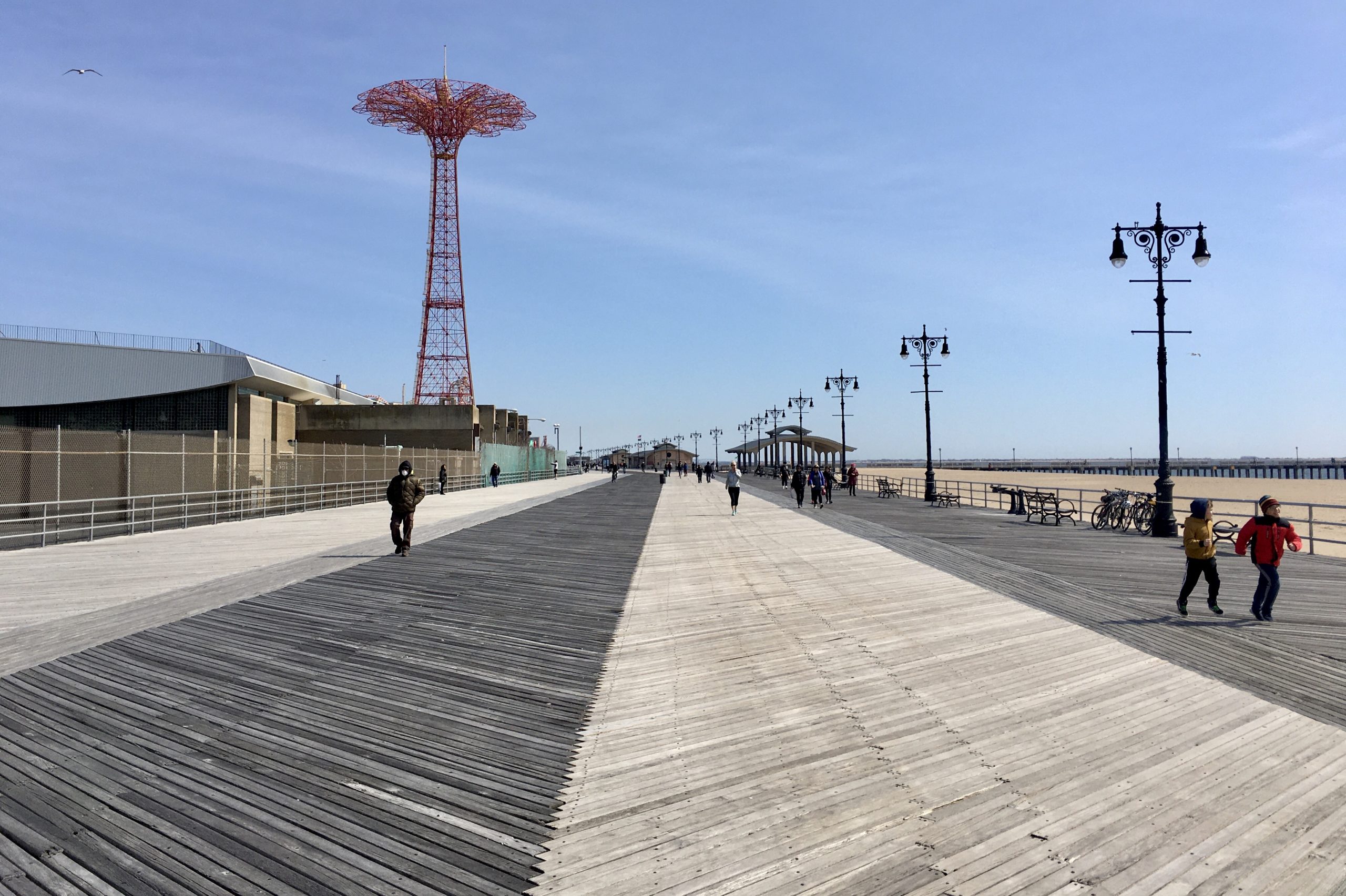 Visitors to the Coney Island Boardwalk practiced social distancing on Wednesday, March 18. Photo: Lore Croghan/Brooklyn Eagle