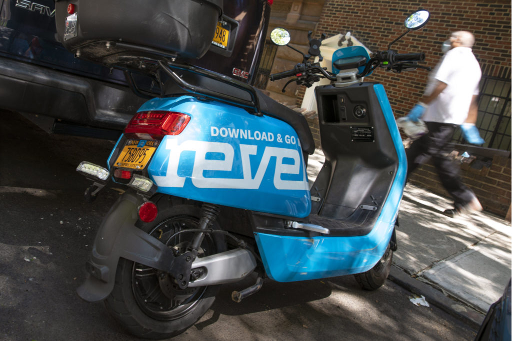 Riders mourn as Revel ends moped sharing program in NYC