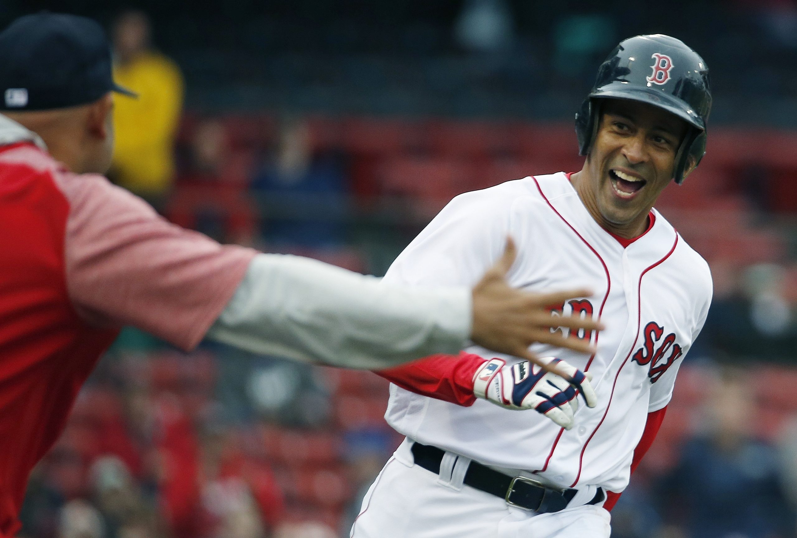 Former Red Sox shortstop Julio Lugo dies at 45, ESPN reports - The Boston  Globe