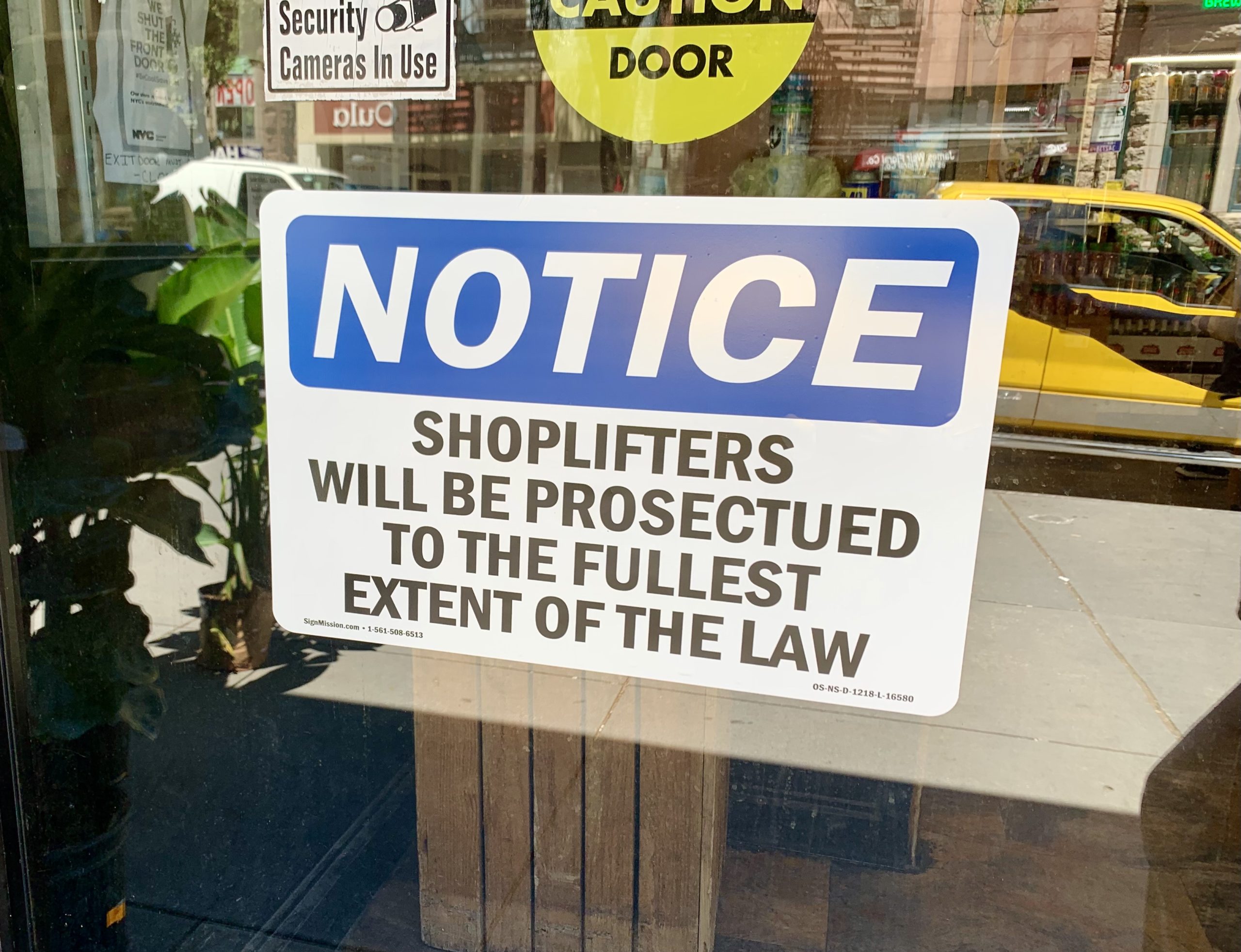 Organized shoplifting rings wreak havoc in Brooklyn Heights, merchants say