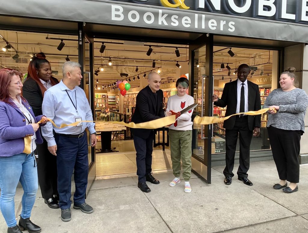 Brooklyn's newest Barnes & Noble bookstore opens in Cobble Hill