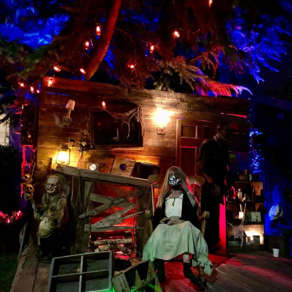 Dyker Frights returns on a smaller scale