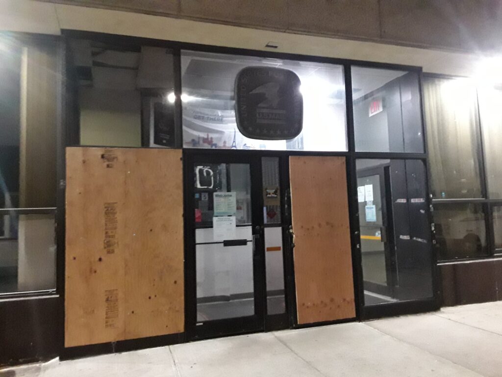 Fort Hamilton Post Office vandalized