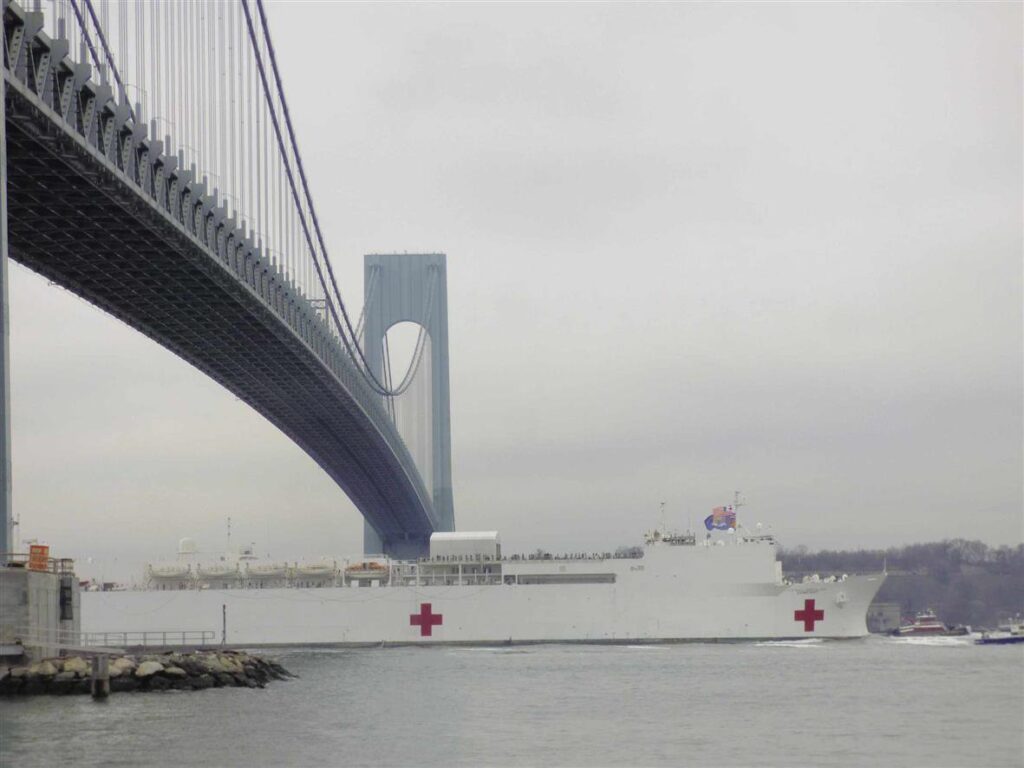 Photos: USNS arrives in New York, sails past Verrazzano Bridge