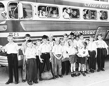 Kids from the Kallman Home leave for a month’s vacation at Camp Joy and Camp Whitaker in Carmel, N.Y., in July 1950. Brooklyn Daily Eagle photographs, Brooklyn Public Library, Center for Brooklyn History