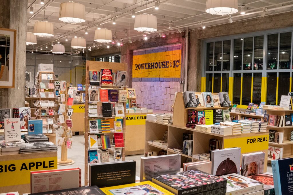 Industry City welcomes family-owned bookstore