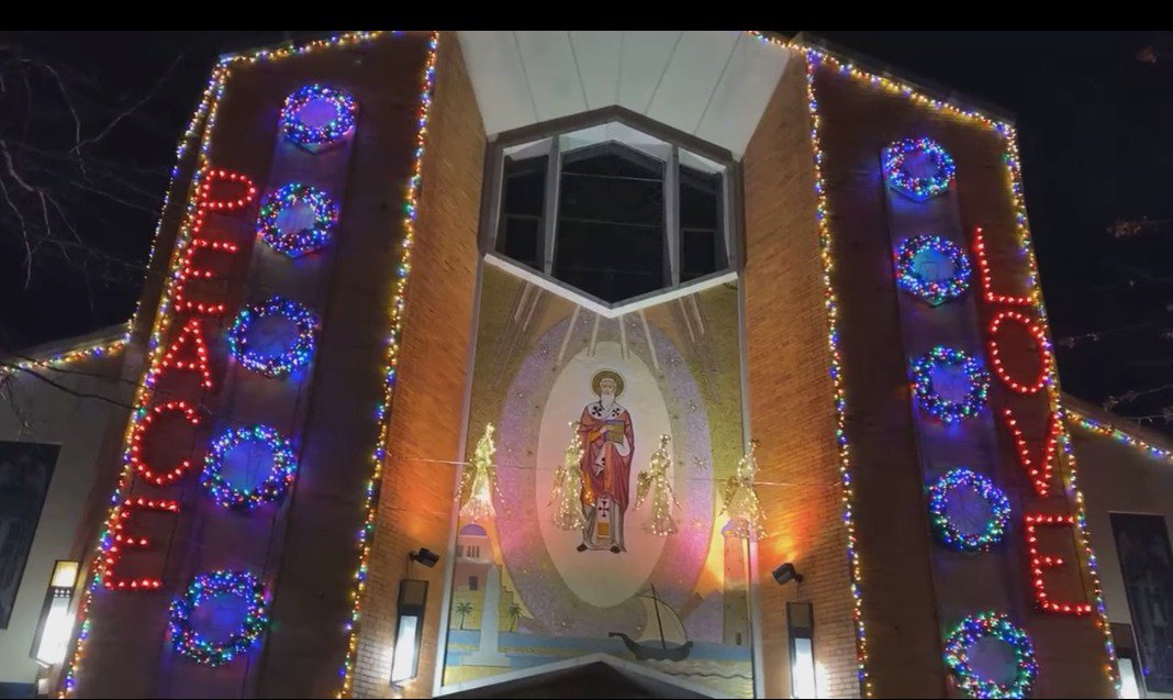 St. Athanasius Church holds Christmas tree-lighting celebration
