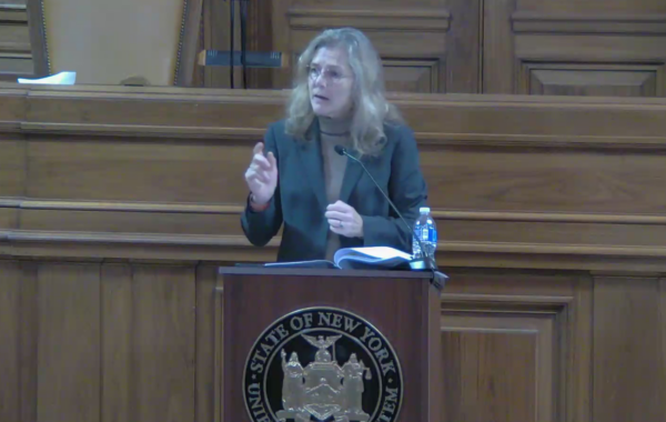 Dorothy Auth, Partner at Cadwalader, Wickersham & Taft, sharing her insights on AI and legal practice during the Appellate Division symposium on AI.