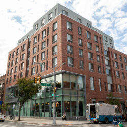 Brooklyn's newest Barnes & Noble bookstore opens in Cobble Hill