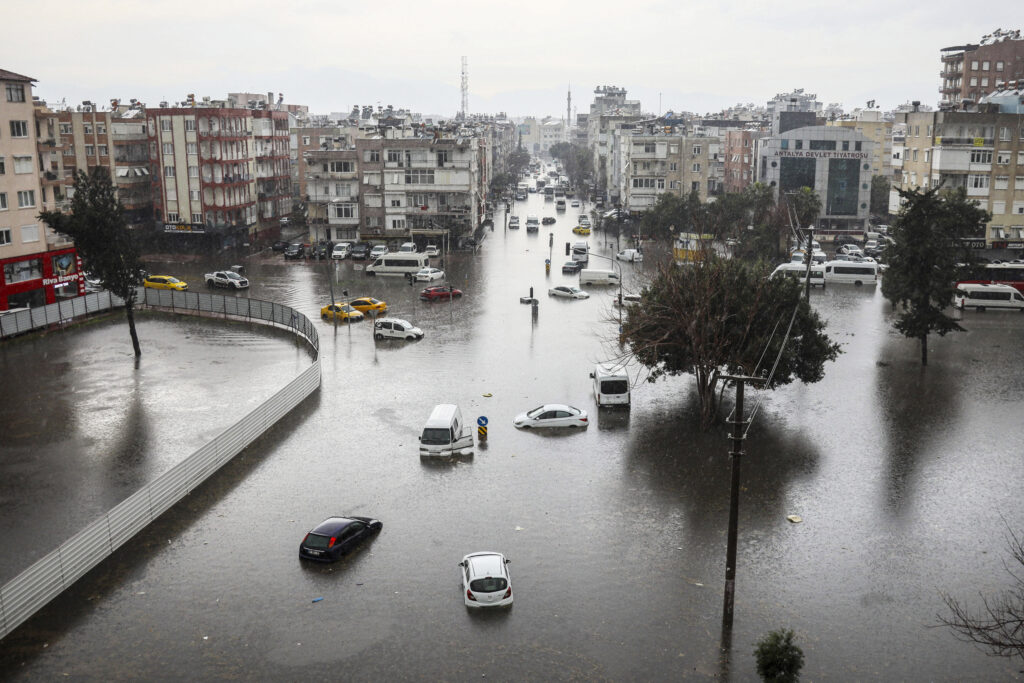 ANTALYA — Nature’s revenge: Vehicles are scattered during floods after heavy rains in Antalya, southern Turkey, Tuesday, Feb. 13, 2024.Photo: Dia Images via AP