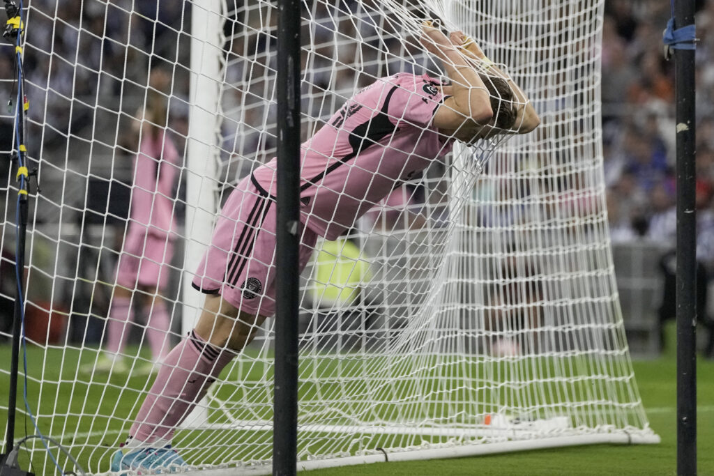 Inter Miami's Julian Gressel reacts after missing a chance to score against Monterrey during a CONCACAF Champions Cup quarter final second leg soccer match at the BBVA stadium in Monterrey, Mexico, Wednesday, April 10, 2024. (AP Photo/Eduardo Verdugo)