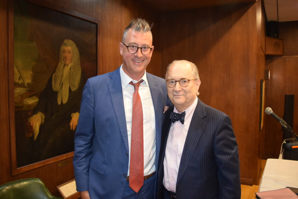 Kings County Criminal Bar Association President Darran Winslow (left) and Retired Justice Barry Kamins (right) before Judge Kamins delivers a crucial lecture on recent developments in search and seizure law. Brooklyn Eagle photos by Robert Abruzzese