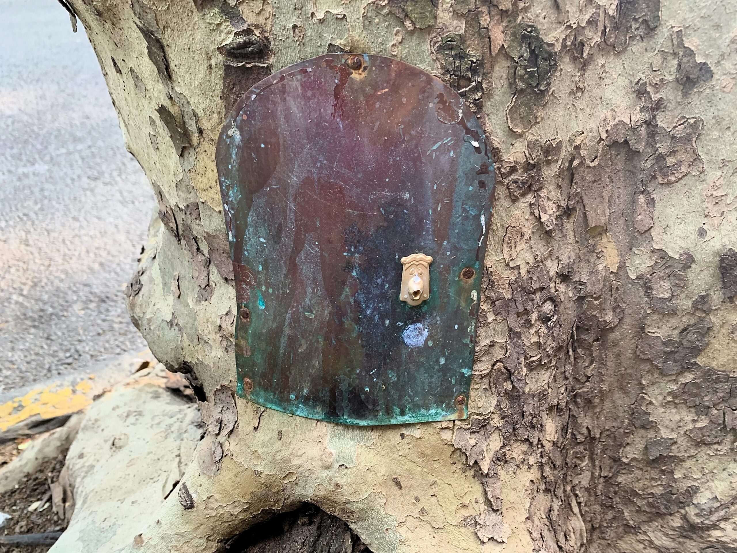 Fairy doors are popping up all over Brooklyn Heights