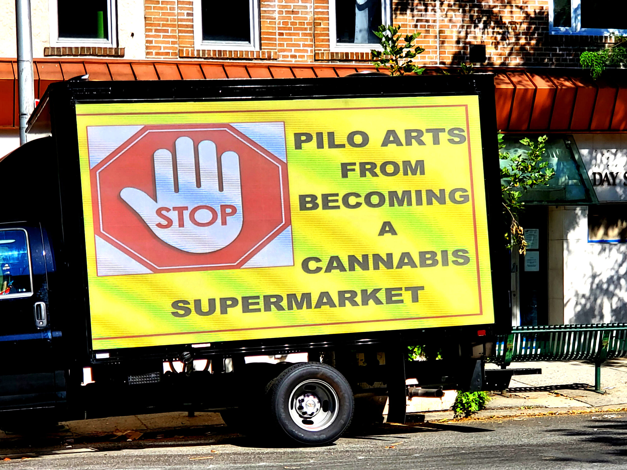 The former Pilo Arts hair salon, located at 8412 Third Avenue, could potentially become a “cannabis supermarket.” Brooklyn Eagle photo by Arthur DeGaeta