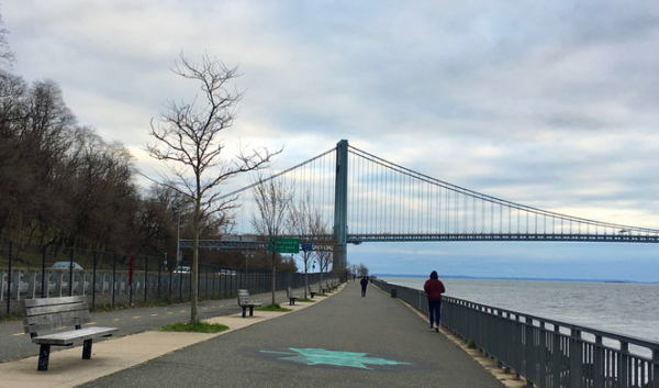 Shore Road Promenade, part of the Brooklyn Greenway, with the Verrazzano Bridge in the distance. Eagle file photo by Lore Croghan