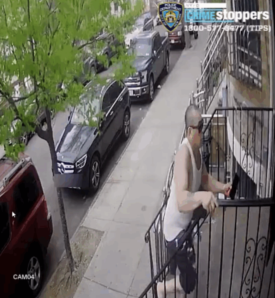Surveillance image of the suspect. Photo courtesy of NYPD