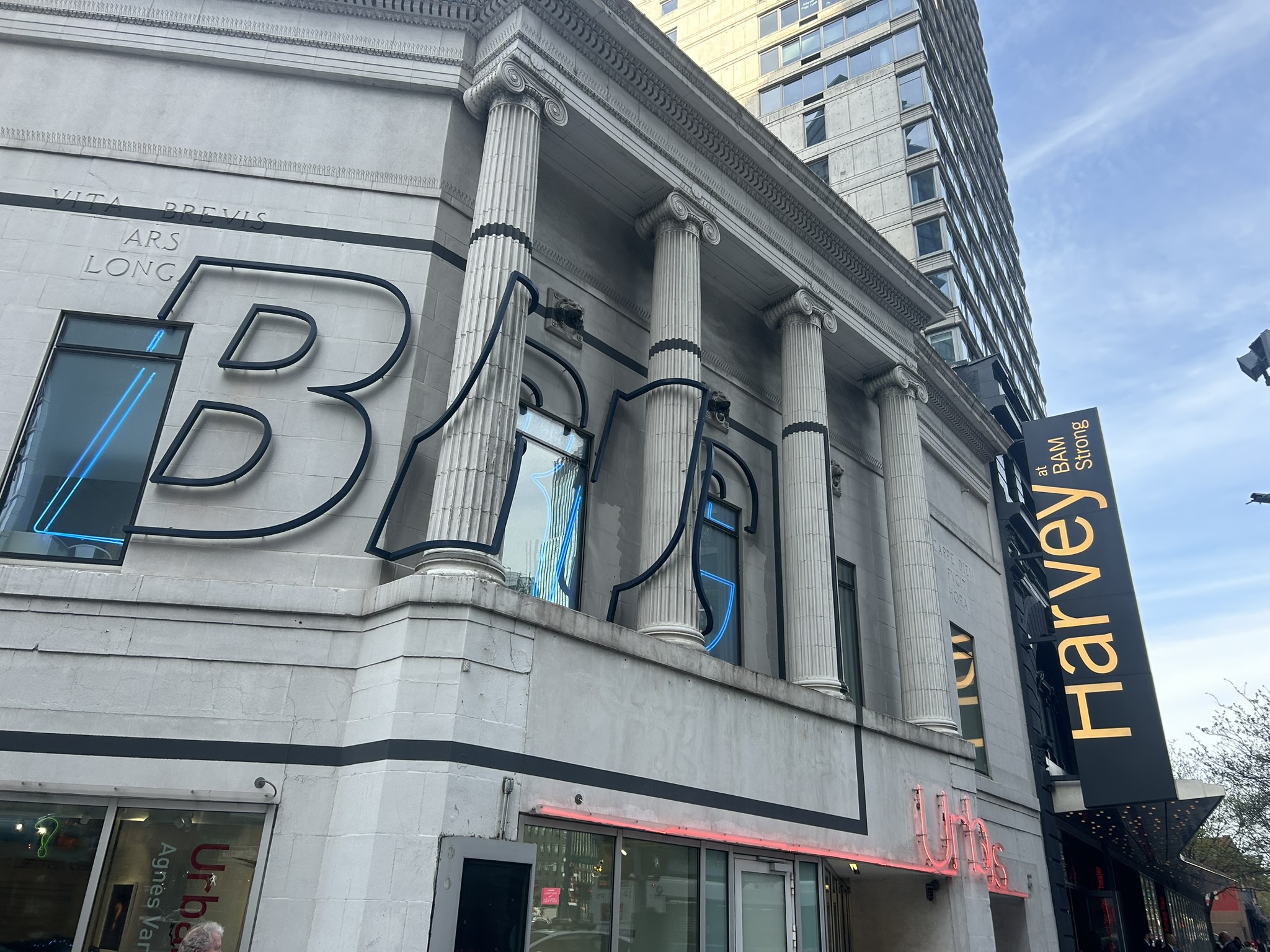Bam Strong 651 Fulton St, Brooklyn. Brooklyn Eagle Photo by Joanna Inco