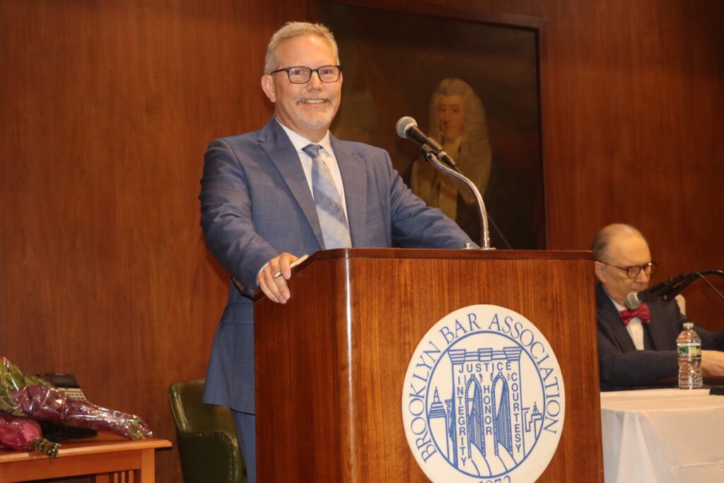 Michael Sheinberg speaks. Brooklyn Eagle photo by Mario Belluomo