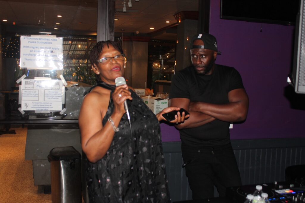 Marilyn Sanders addressing the crowd. Brooklyn Eagle photo by Mario Belluomo