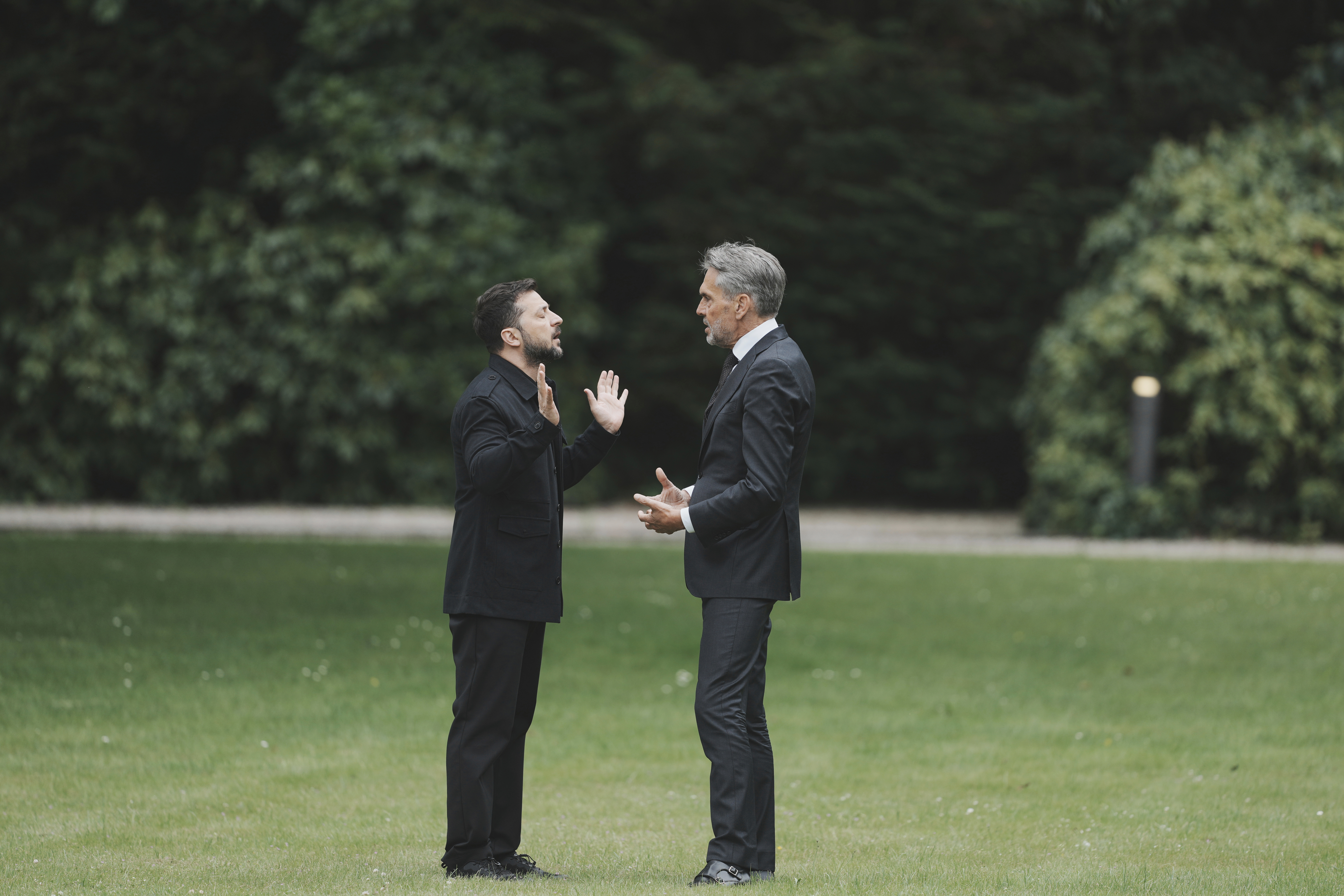 Netherland's Prime Minister Dick Schoof, right, speaks with Ukraine's President Volodymyr Zelenskyy during a meeting at the Catshuis on the sidelines of the NATO summit in The Hague, Netherlands, Tuesday, June 24, 2025.
