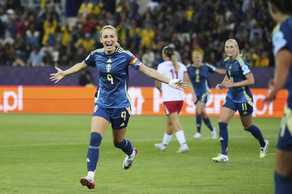 Sweden's Kosovare Asllani celebrates after scoring her side's second goal during the Euro 2025, group C, soccer match between Poland and Sweden at Allmend Stadion Luzern in Lucerne, Switzerland, Tuesday, July 8, 2025.