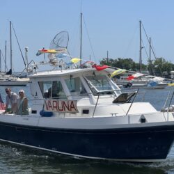 Varuna Boat Club led with the Double-L. Photo by Wayne Daren Schneiderman