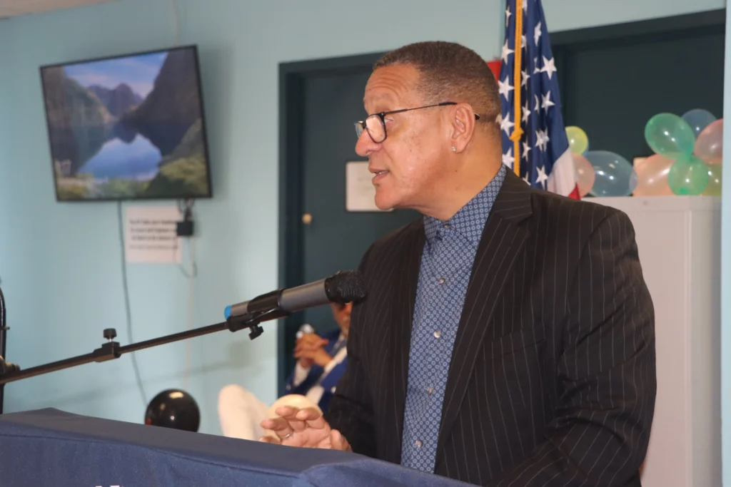 Hon. Kevin McClanahan addresses the audience. Brooklyn Eagle photo by Mario Belluomo