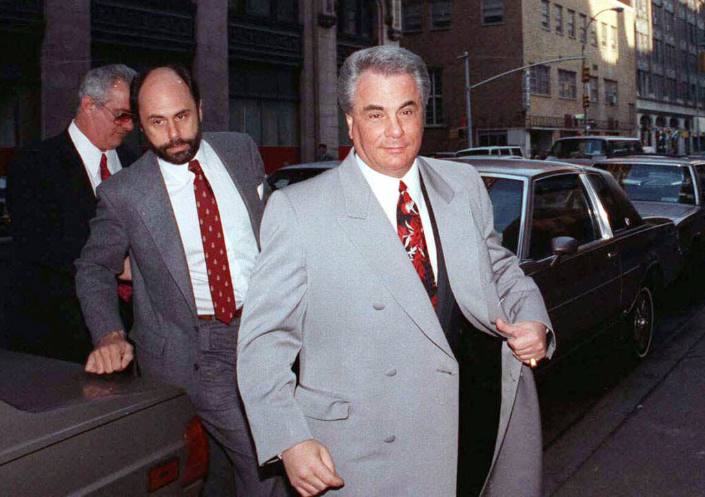 John Gotti, right, arrives at court with his attorney Attorney Gerald Schargel, center, and his brother Peter Gotti, left, on Feb.9, 1990, in New York. Photo: David Cantor/AP, File