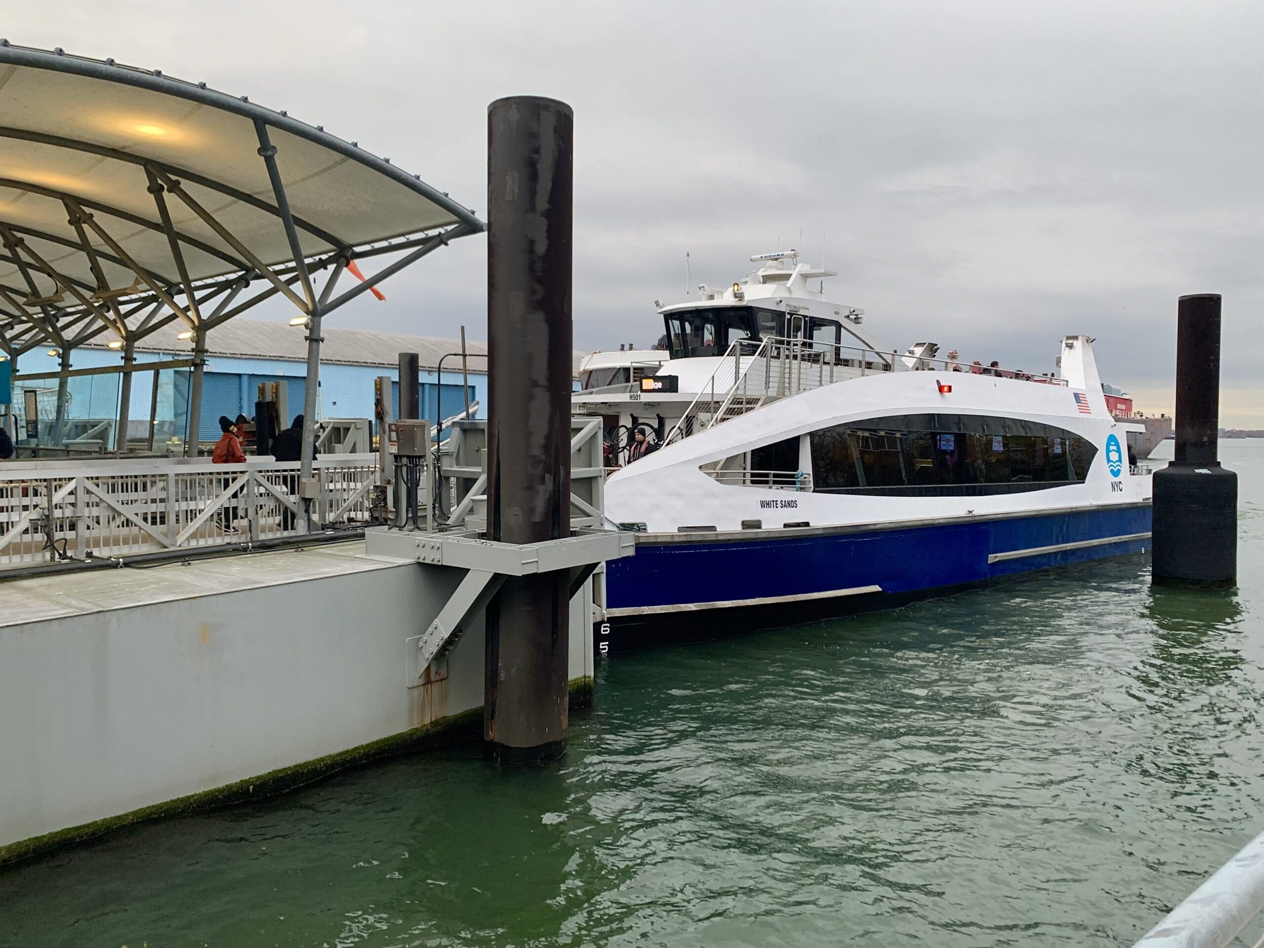 The NYC Ferry “White Sands” departs from Pier 6 in Brooklyn Bridge Park in November 2025. Photo: Mary Frost, Brooklyn Eagle