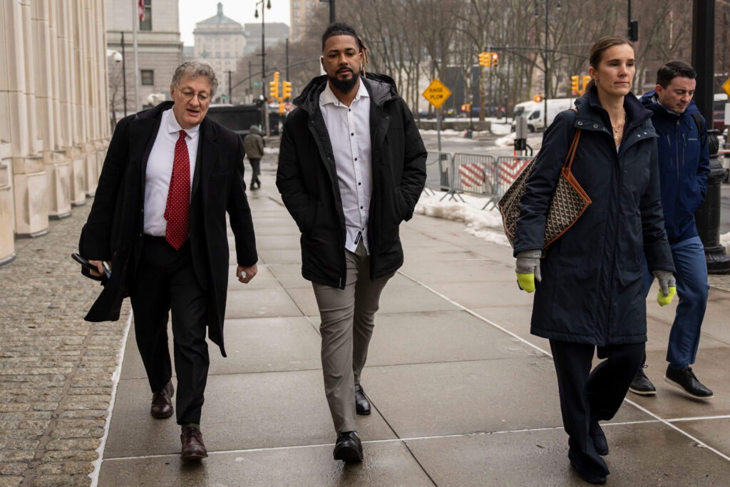Cleveland Guardians' Emmanuel Clase arrives at Brooklyn federal court, Wednesday, Feb. 18, 2026, in New York. Photo: Yuki Iwamura/AP
