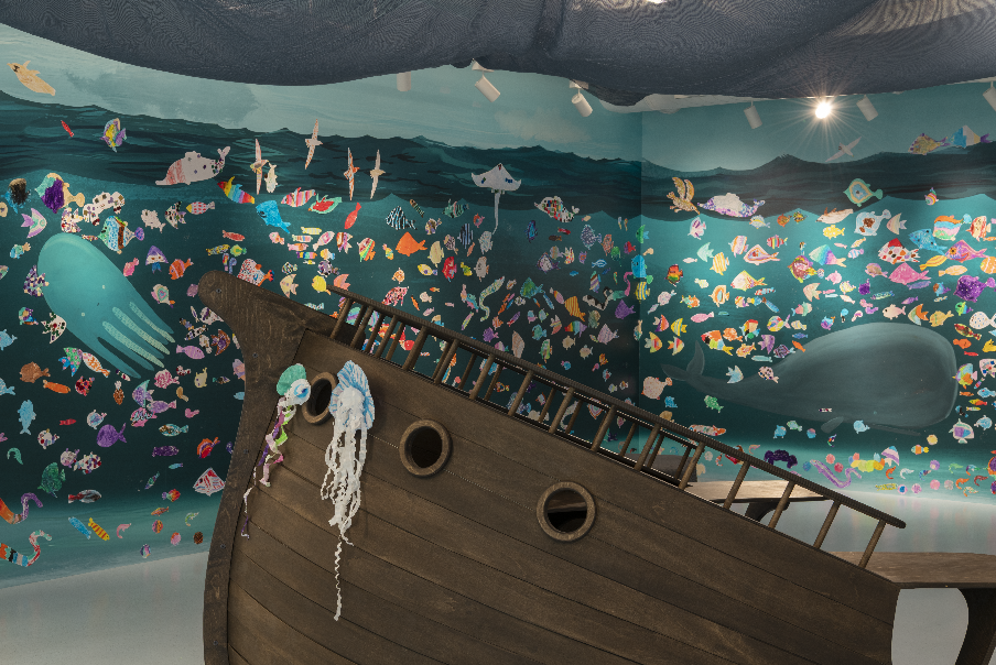 The Brooklyn Museum’s “Oliver Jeffers: Life at Sea” installation. Photo: Paula Abreu/Brooklyn Museum.
