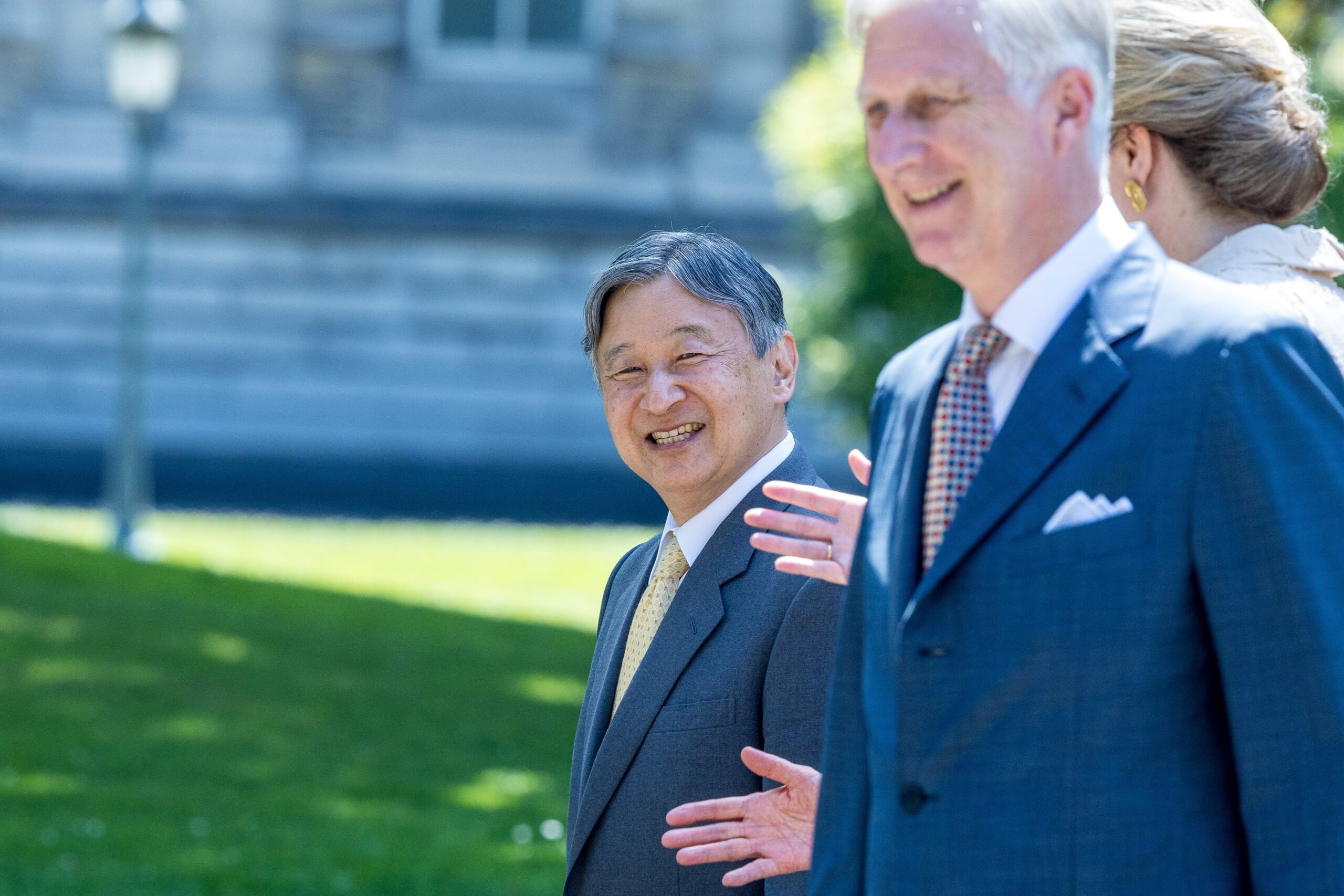 Japan's Emperor Naruhito, center, speaks with Belgium's King Philippe, center, and Belgium's Queen Mathilde, right, during a state visit at the Palace of Laeken, in Laeken, Belgium, Monday, June 22, 2026. Photo: Omar Havana/AP