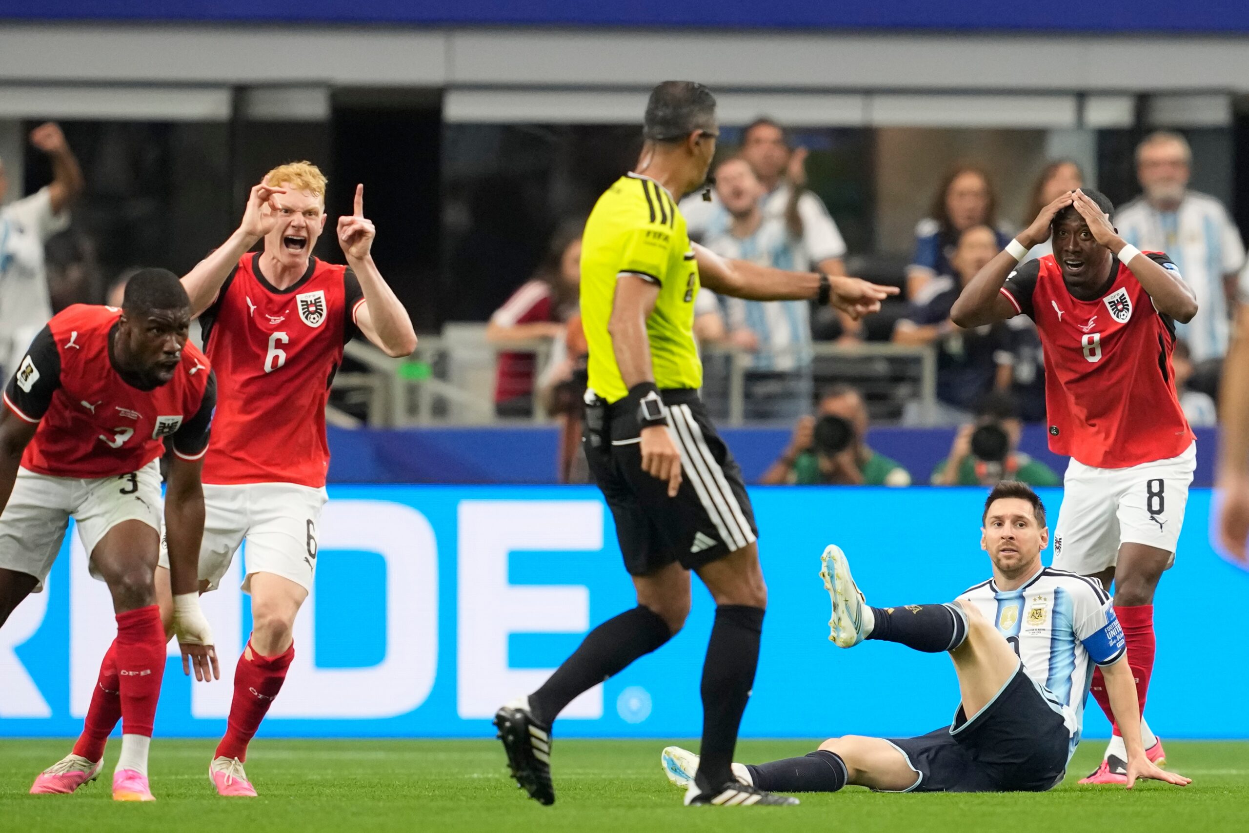 Argentina's Lionel Messi falls during the World Cup Group J soccer match against Austria in Arlington, Texas, near Dallas, Monday, June 22, 2026. Photo: Tony Gutierrez/AP